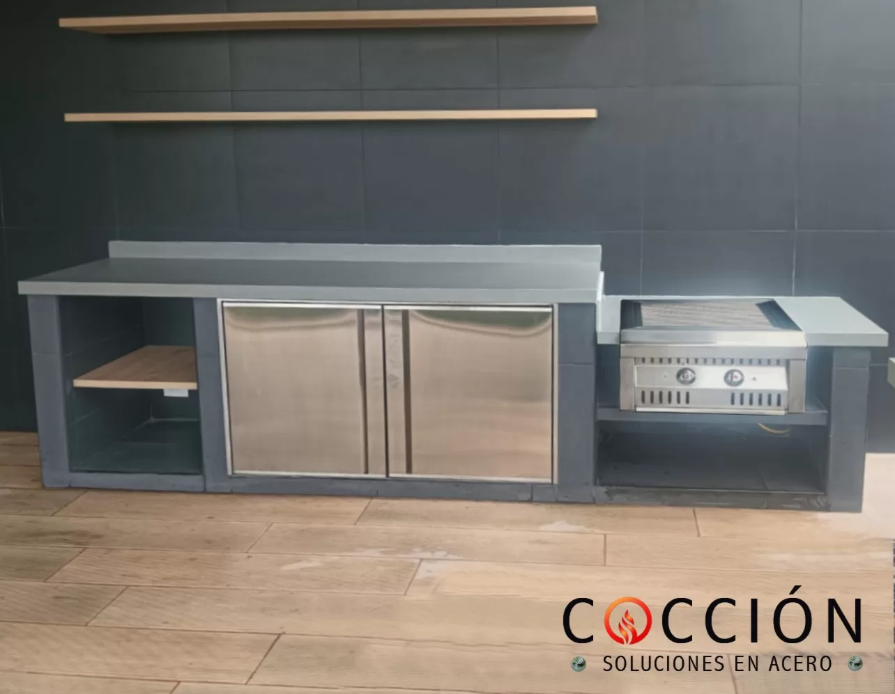 Cocina exterior proyecto boyaca fogon con logo 2 plancha teppanyaki